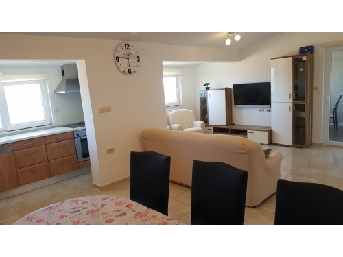 Appartement Peri - Omi Croatie