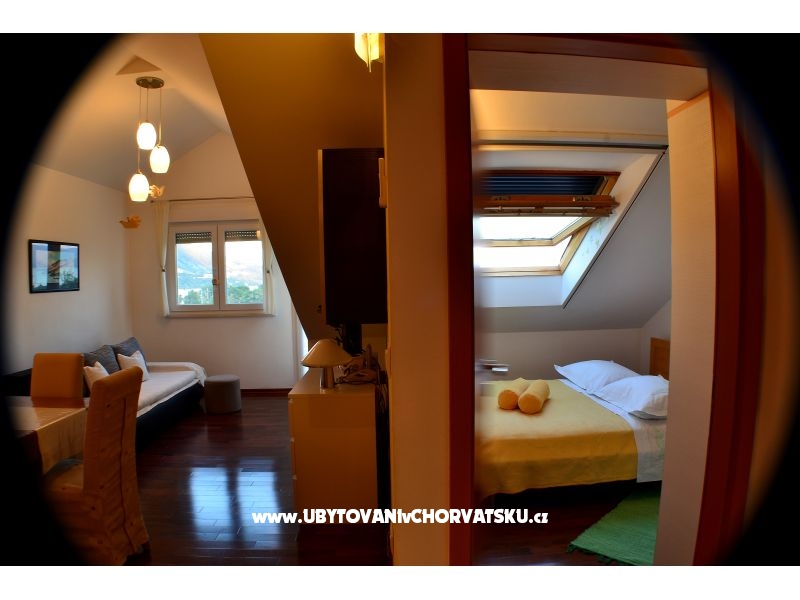 Apartment Petra – Ferienwohnung Omis, Kroatien – Foto 1