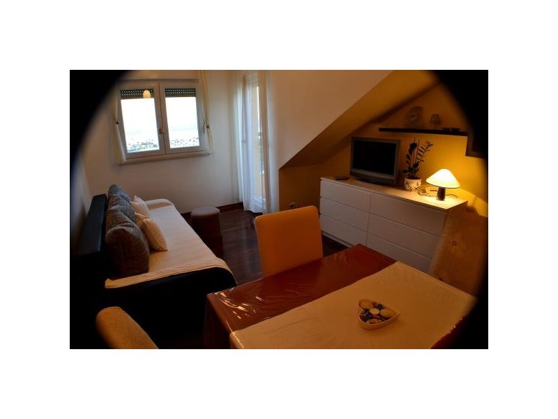 Apartment Petra – Ferienwohnung Omis, Kroatien – Foto 3