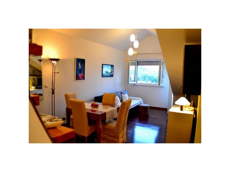 Apartment Petra – Ferienwohnung Omis, Kroatien – Foto 5