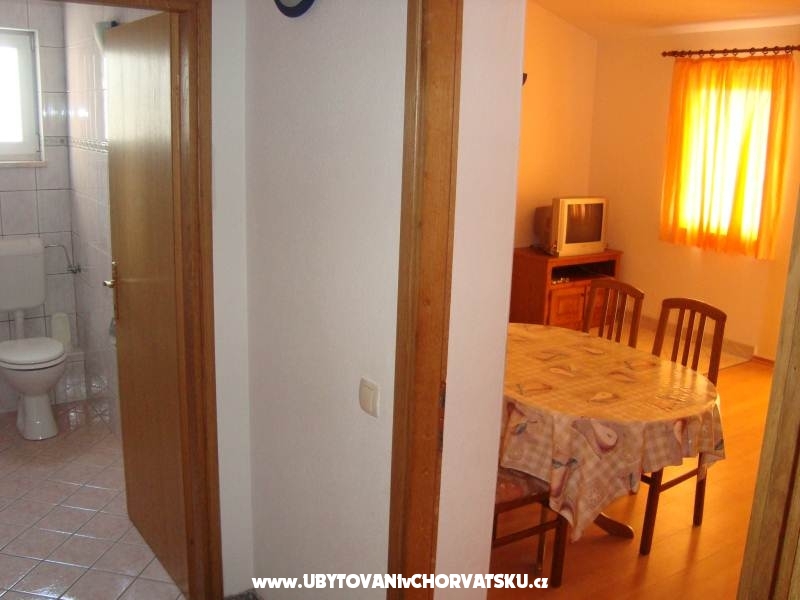 Appartements Ana - Omi Croatie