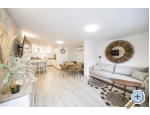 Apartmny  MARICA - Omi Chorvatsko
