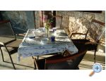 Apartmny AGAVA - Omi Chorvatsko