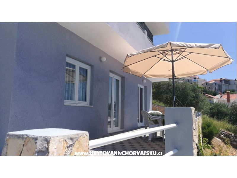 Appartements Vila ALEN – Ferienwohnung Omis, Kroatien – Foto 1