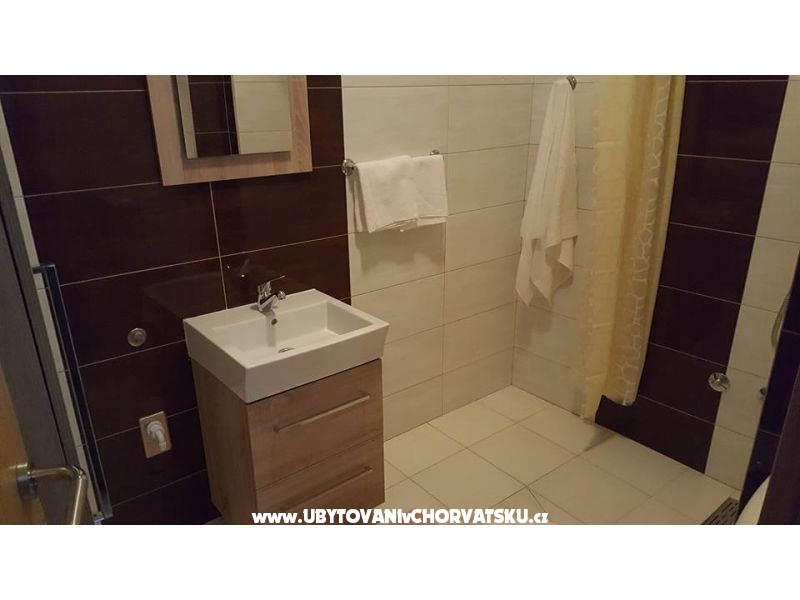 Appartements Anamaria Omiš – Ferienwohnung Omis, Kroatien – Foto 9