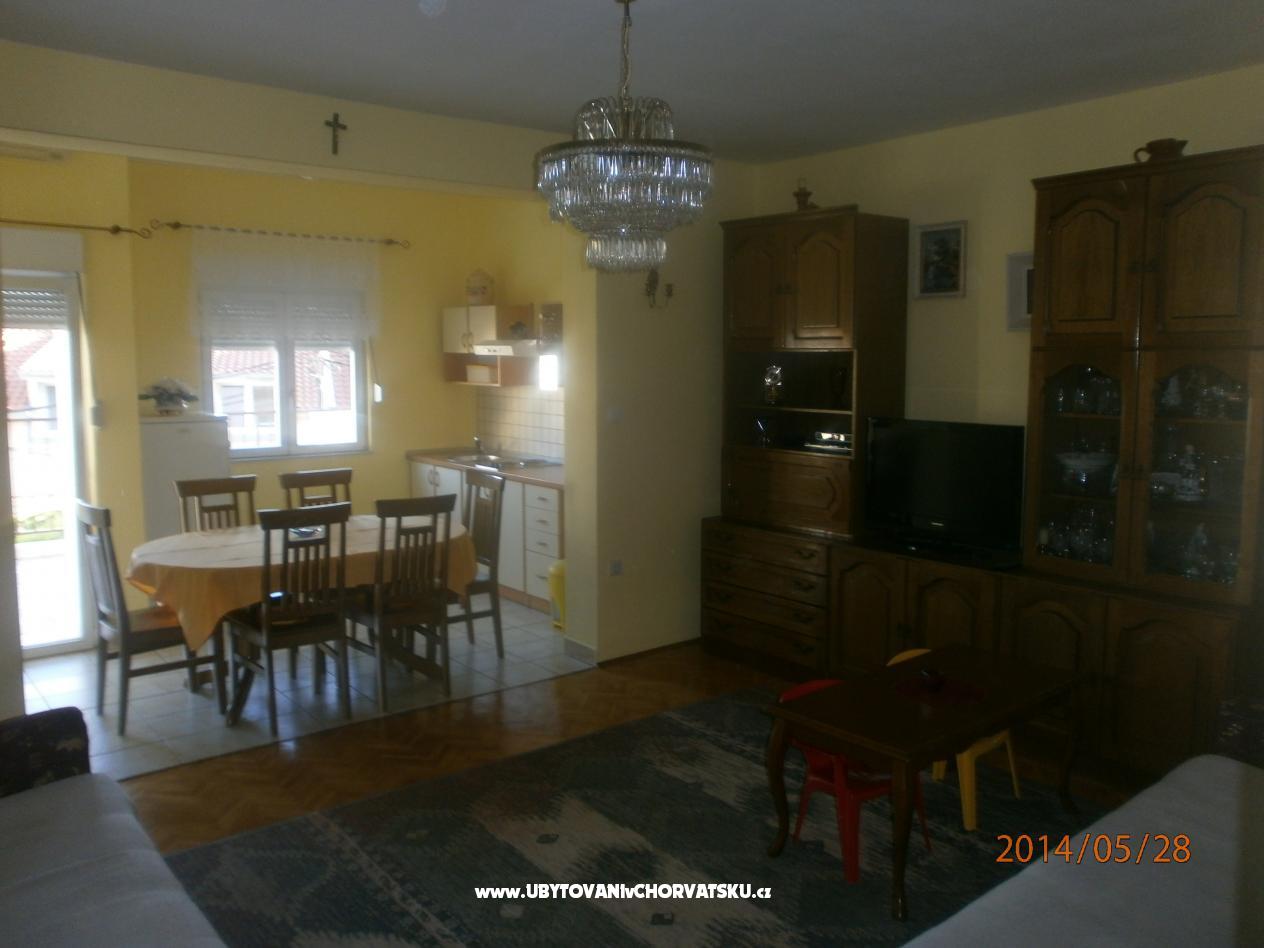 Apartmány Bliznac – ubytování Omiš, Chorvatsko – foto 1