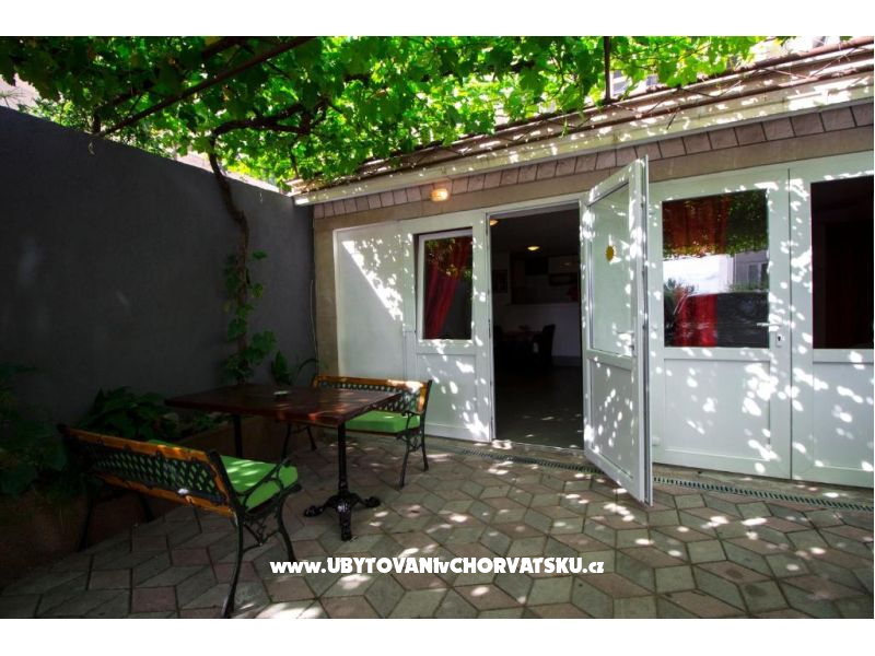 Apartmány Branko – ubytování Omiš, Chorvatsko – foto 2