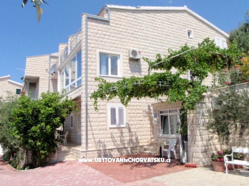 Appartements Erceg – Ferienwohnung Omis, Kroatien – Foto 1