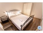 Appartements Filip Due - Omi Croatie