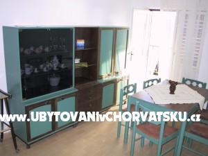 Appartements JELA – Ferienwohnung Omis, Kroatien – Foto 8