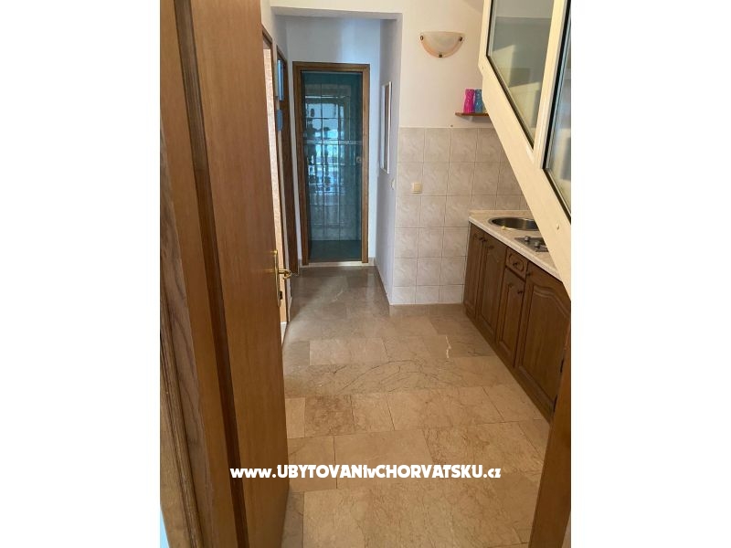 Appartements Luna – Ferienwohnung Omis, Kroatien – Foto 6