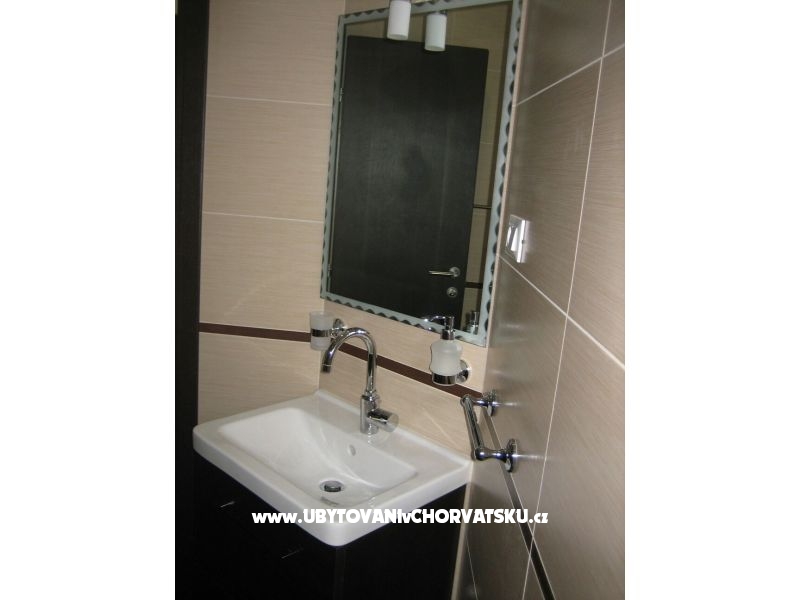 Appartements Matej i Anea – Ferienwohnung Omis, Kroatien – Foto 6