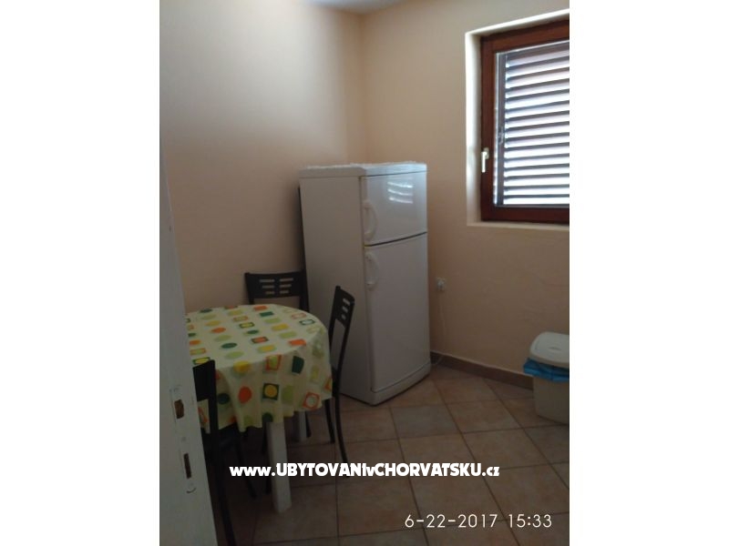 Appartements Mrvic Marušići – Ferienwohnung Omis, Kroatien – Foto 15