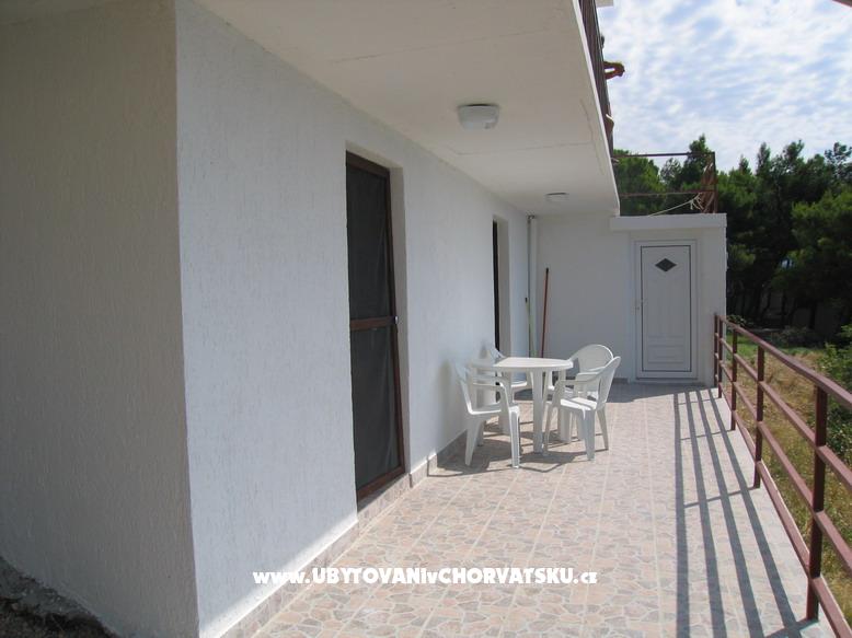 Appartements Mrvic Marušići – Ferienwohnung Omis, Kroatien – Foto 3