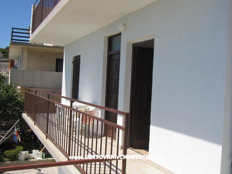 Appartements Mrvic Marušići – Ferienwohnung Omis, Kroatien – Foto 6