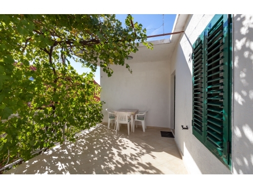 Appartements Nena Pisak - Omi Croatie