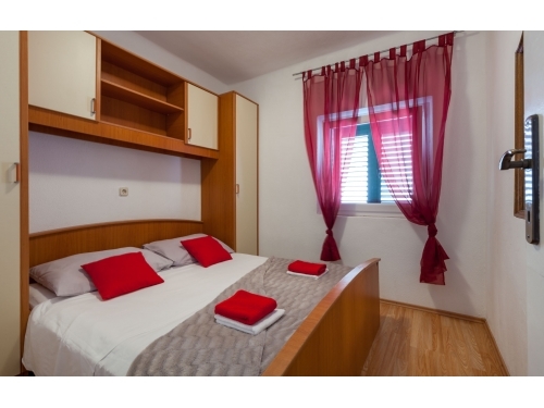 Appartements Nena Pisak - Omi Croatie
