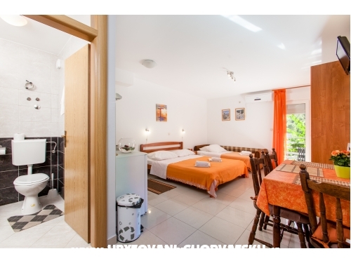 Appartements Pavlovi Due - Omi Croatie