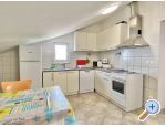 Apartmny  Mateo Pezo - Omi Chorvatsko