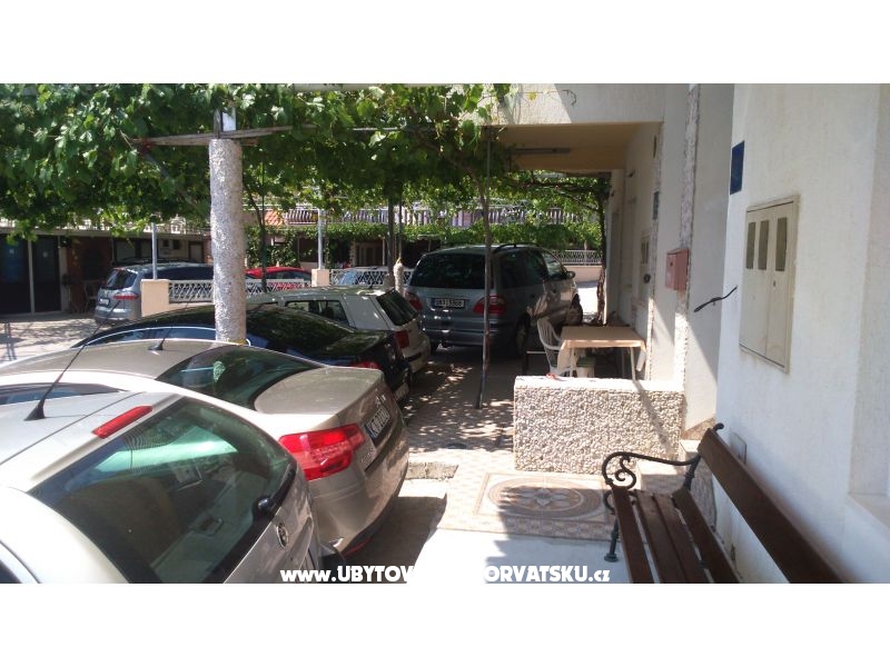Appartements Rođo – Ferienwohnung Omis, Kroatien – Foto 3