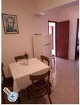 Apartmny Rose - Omi Chorvatsko
