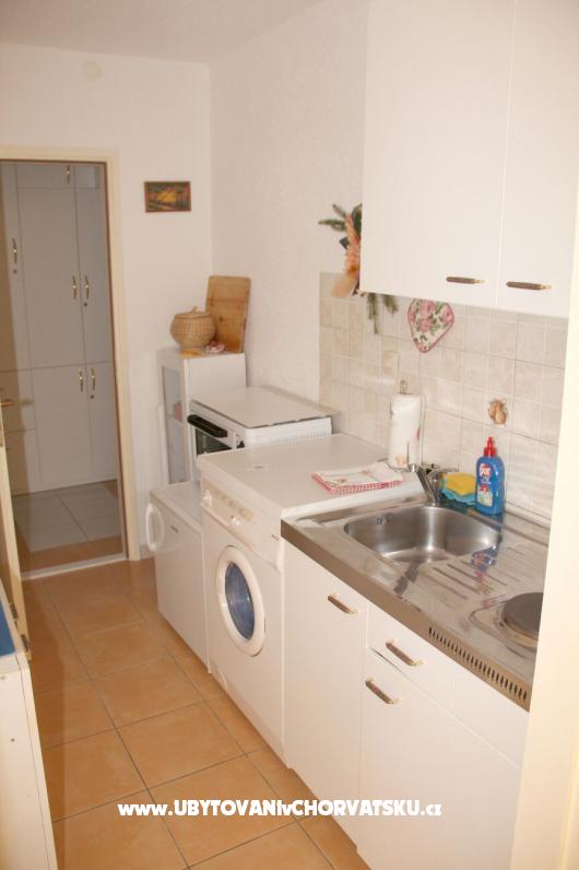 Appartements Roza – Ferienwohnung Omis, Kroatien – Foto 5
