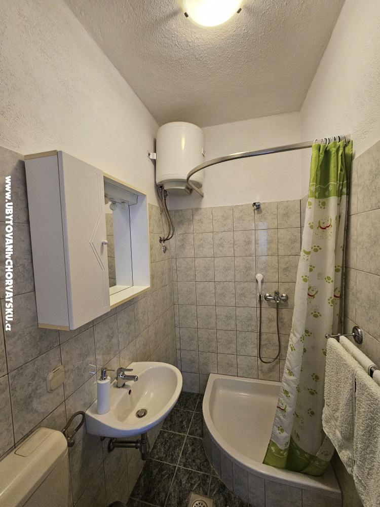 Appartements Rubi - Omi Kroatien