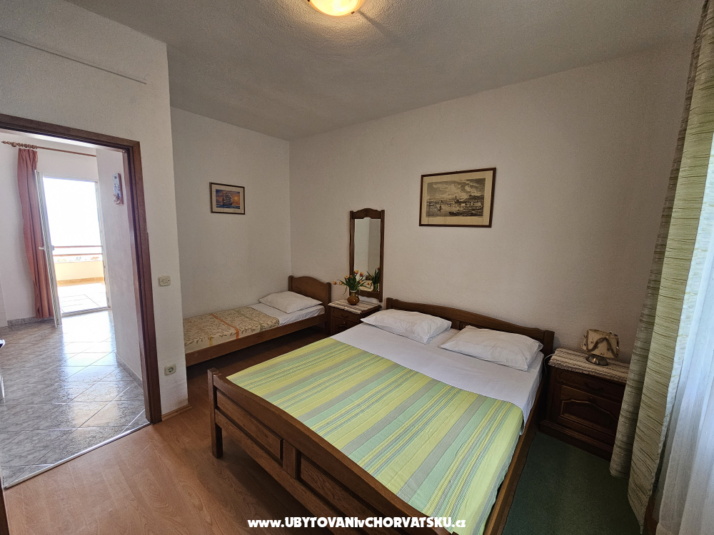 Appartements Rubi - Omi Kroatien