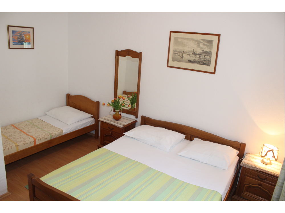 Appartements Rubi - Omi Kroatien