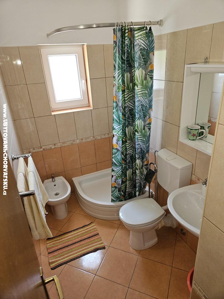 Appartements Rubi - Omi Kroatien