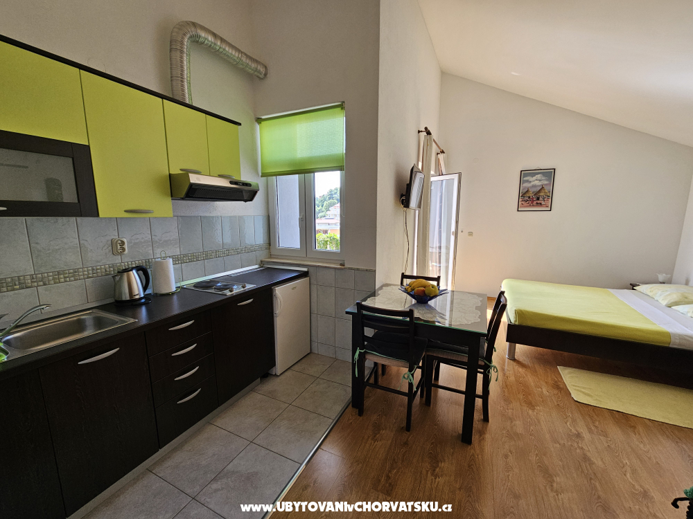 Appartements Rubi - Omi Kroatien