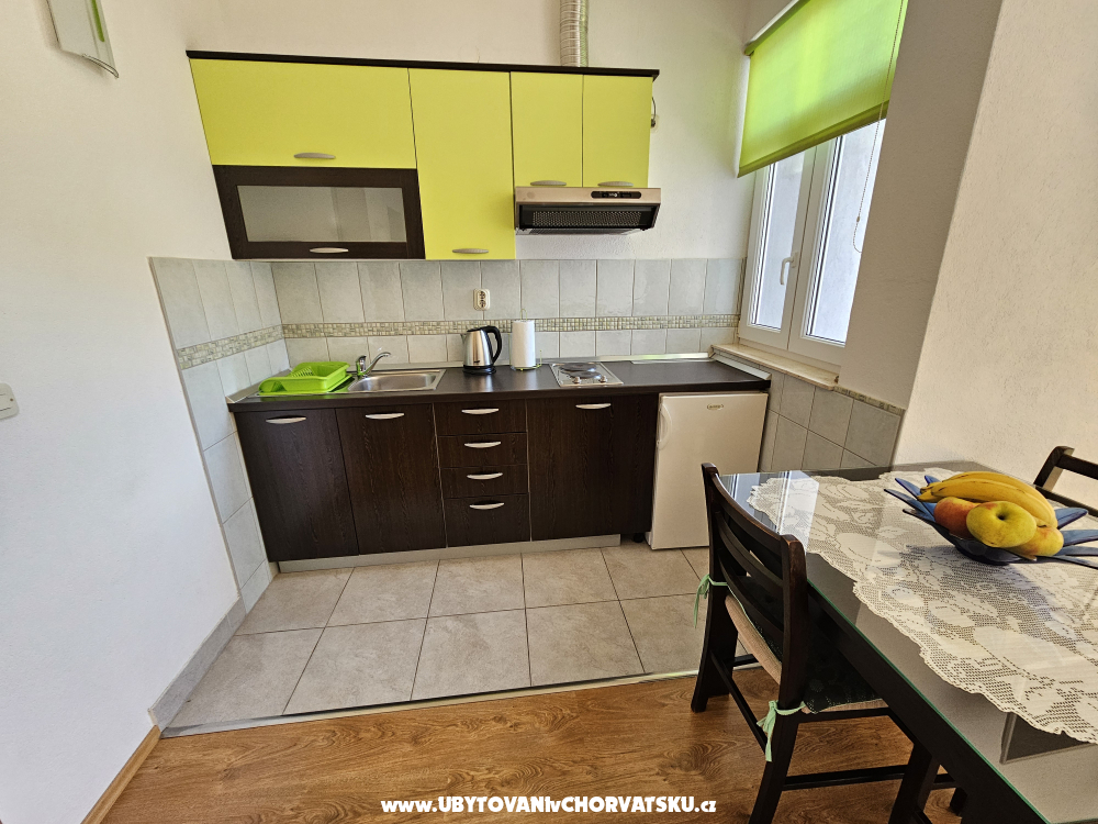 Appartements Rubi - Omi Kroatien