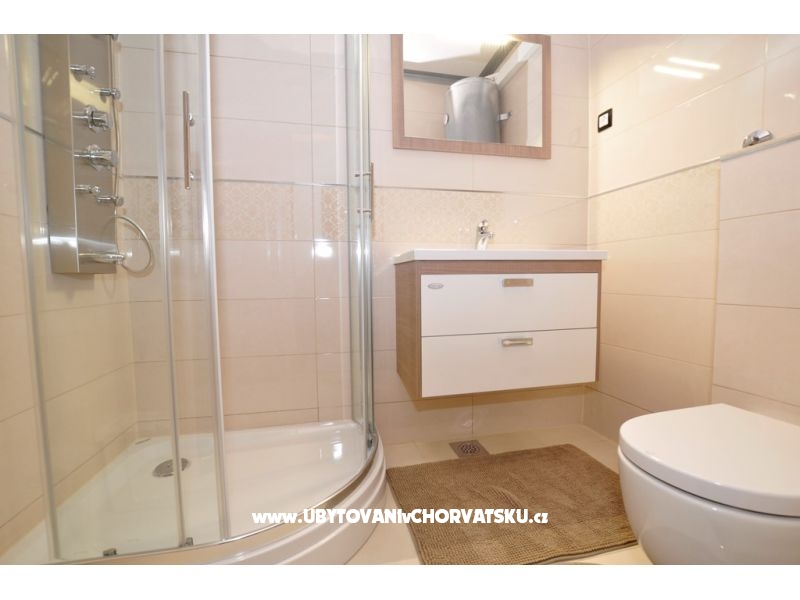 Appartements Ruzica – Ferienwohnung Omis, Kroatien – Foto 4