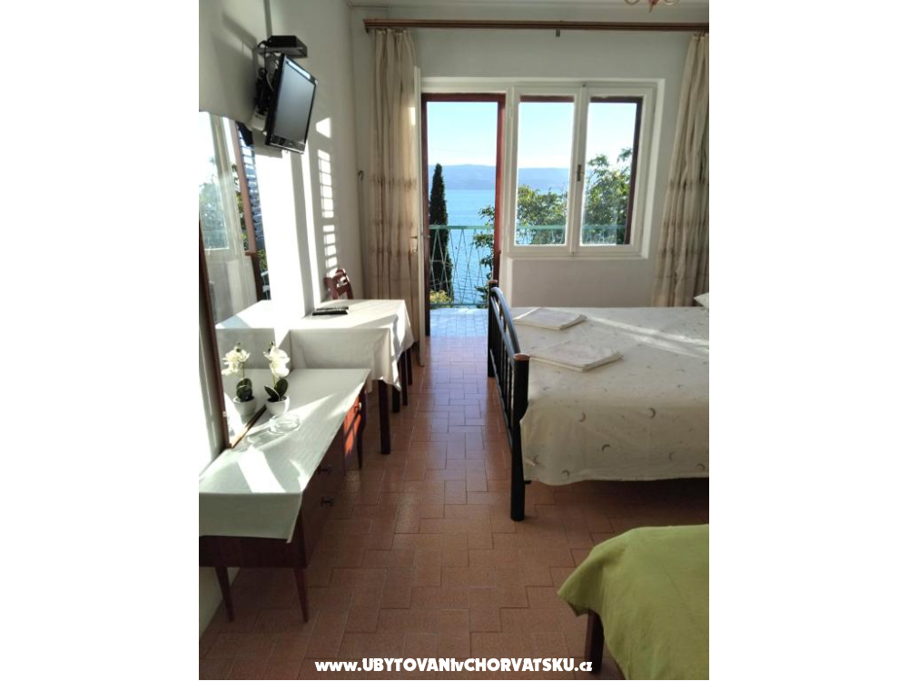 Apartm�ny Slavinj Janja - Omi� Chorvatsko