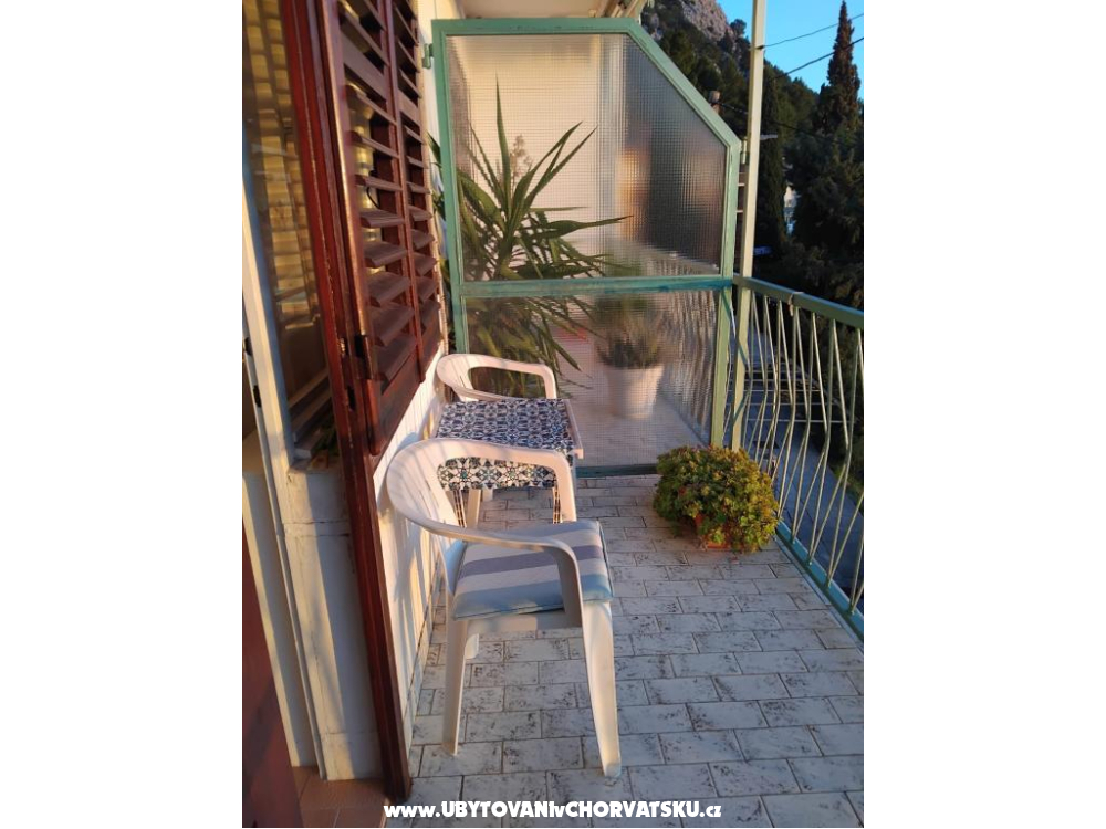 Apartm�ny Slavinj Janja - Omi� Chorvatsko