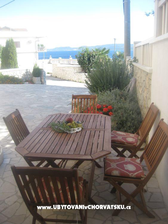 Appartements Villa Roza – Ferienwohnung Omis, Kroatien – Foto 3