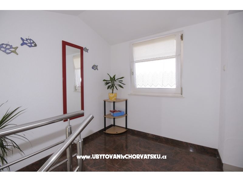 Appartements Vinka Saric – Ferienwohnung Omis, Kroatien – Foto 9
