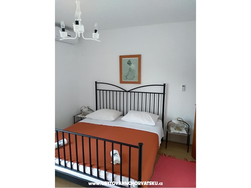 Appartements Vinja - Omi Croatie