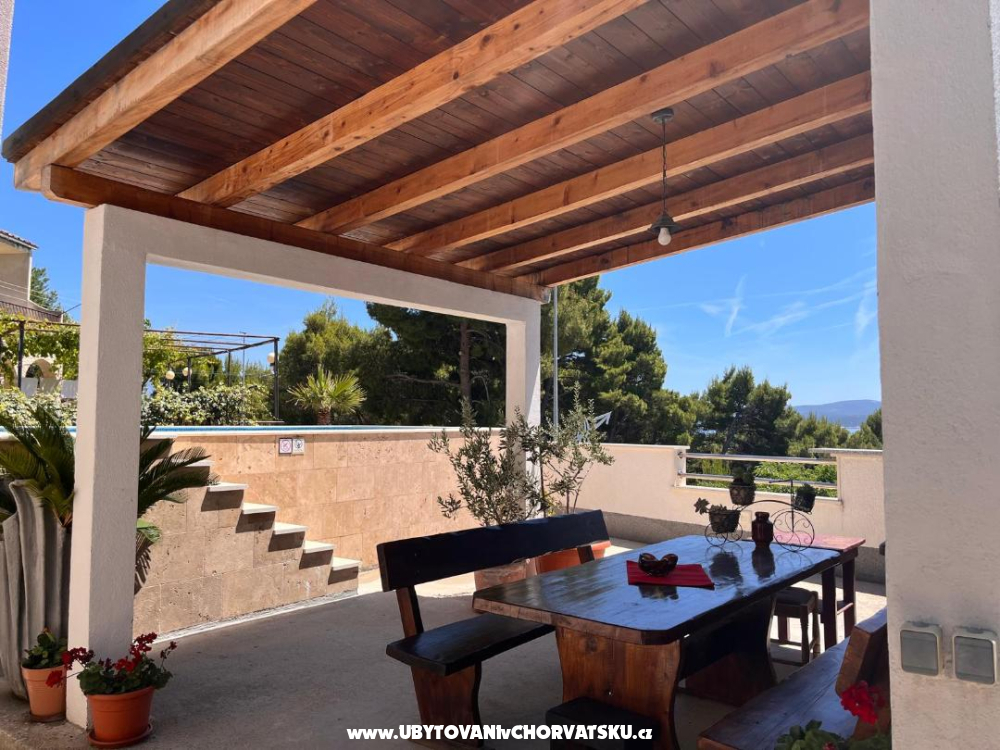 Apartmanok Vinja - Omi Horvátország