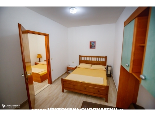 Appartements Vinja - Omi Croatie