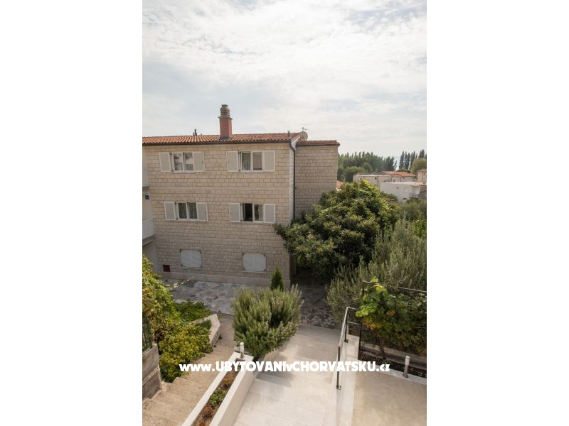 Appartements Vrljičak – Ferienwohnung Omis, Kroatien – Foto 1