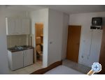 Appartements Apollo 11 - Omi Croatie