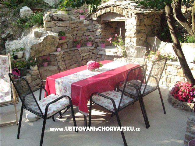 Apartmány Dide Stipe – ubytování Omiš, Chorvatsko – foto 3