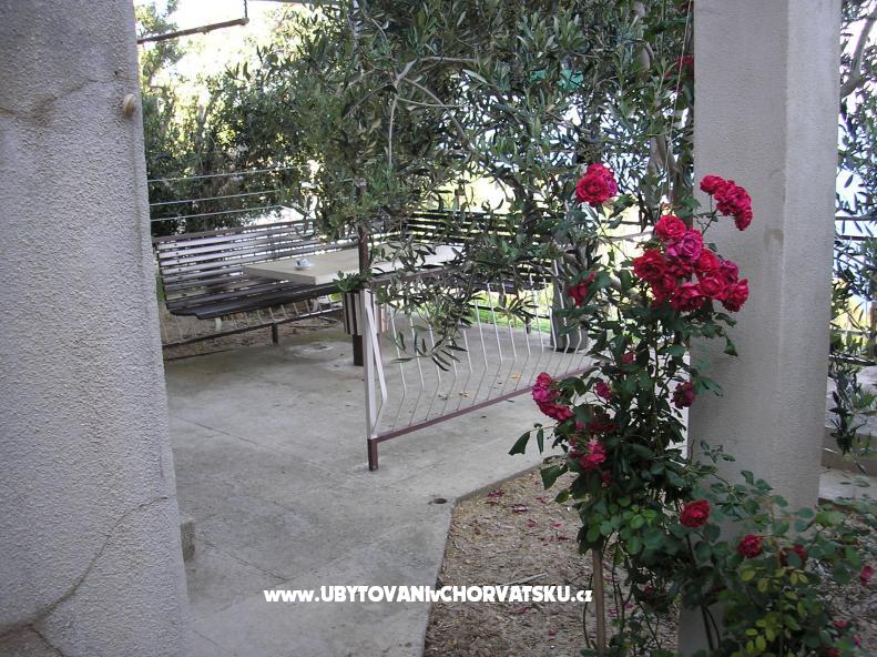 Apartmány Kovacic – ubytování Omiš, Chorvatsko – foto 1