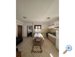 Apartmny-pansion Julija - Omi Chorvatsko