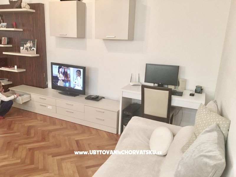 Appartement Roza – Ferienwohnung Omis, Kroatien – Foto 4