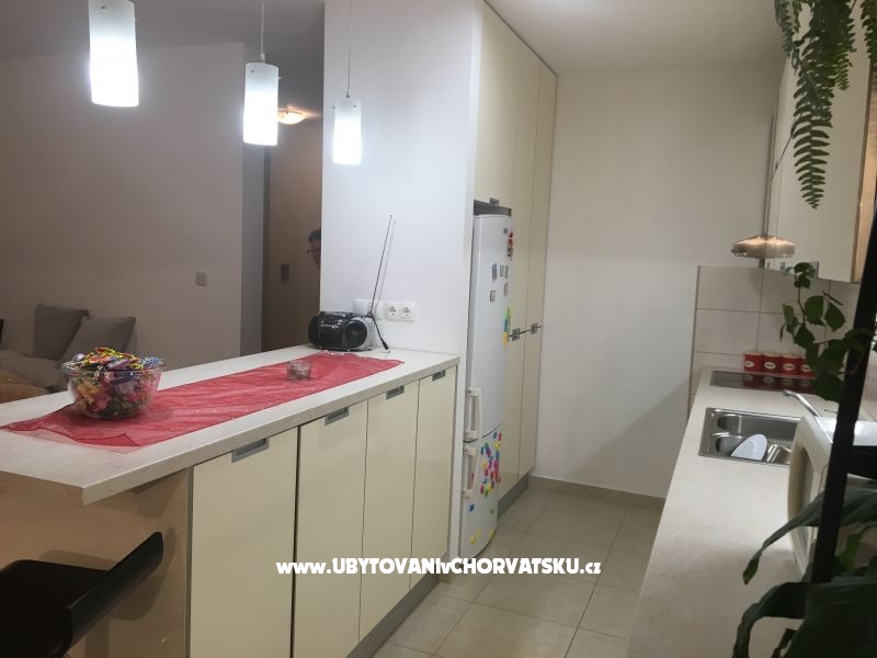 Appartement Roza – Ferienwohnung Omis, Kroatien – Foto 6