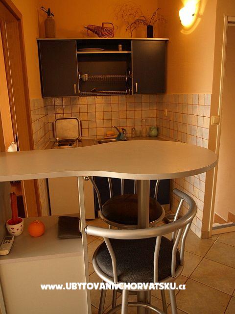 Ferienwohnungen  Pelegrin – Ferienwohnung Omis, Kroatien – Foto 8