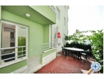 Apartmny Beverly - Omi Chorvatsko