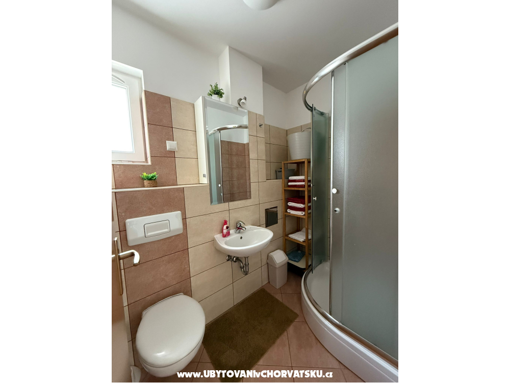 Apartm�ny Bo�an - Omi� Chorv�tsko